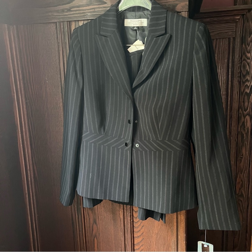Tahari Black and Gray Pinstripe Blazer